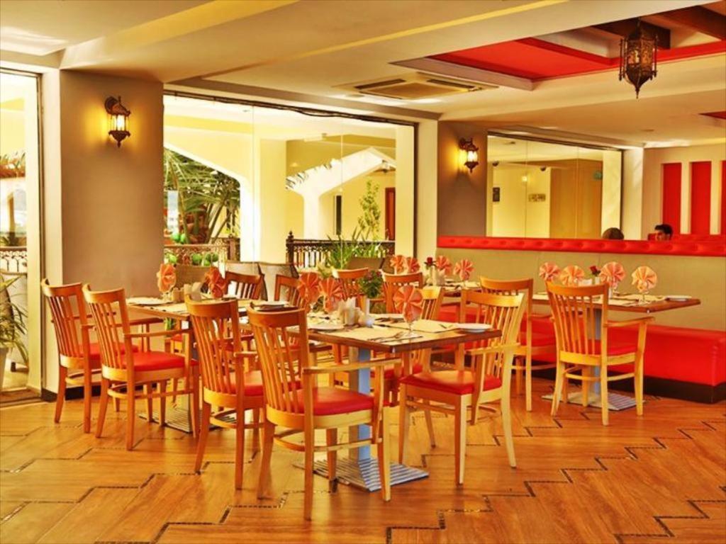 Johny International Hotel Mascate Exterior foto